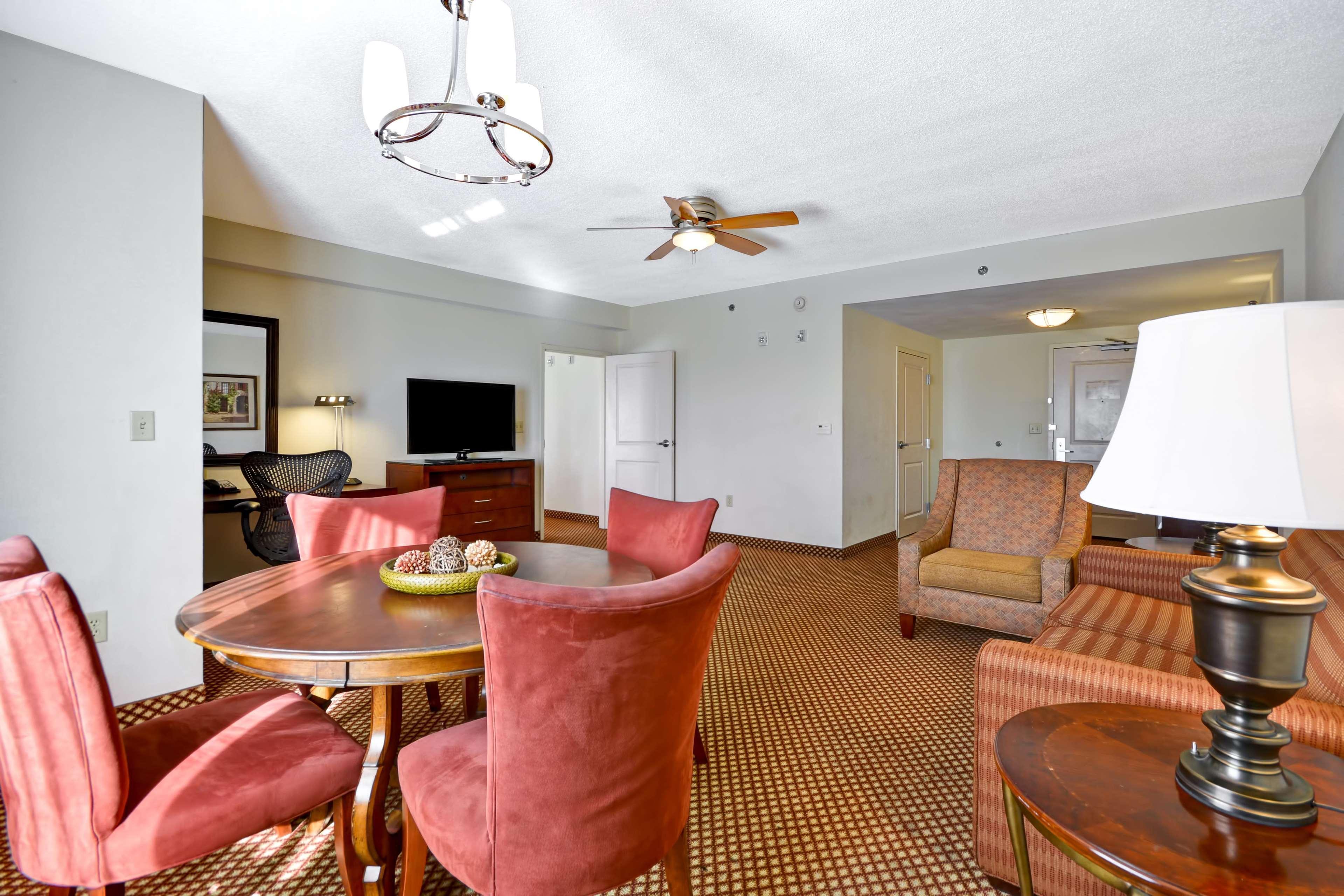 Hilton Garden Inn Tampa Riverview Брандън Екстериор снимка