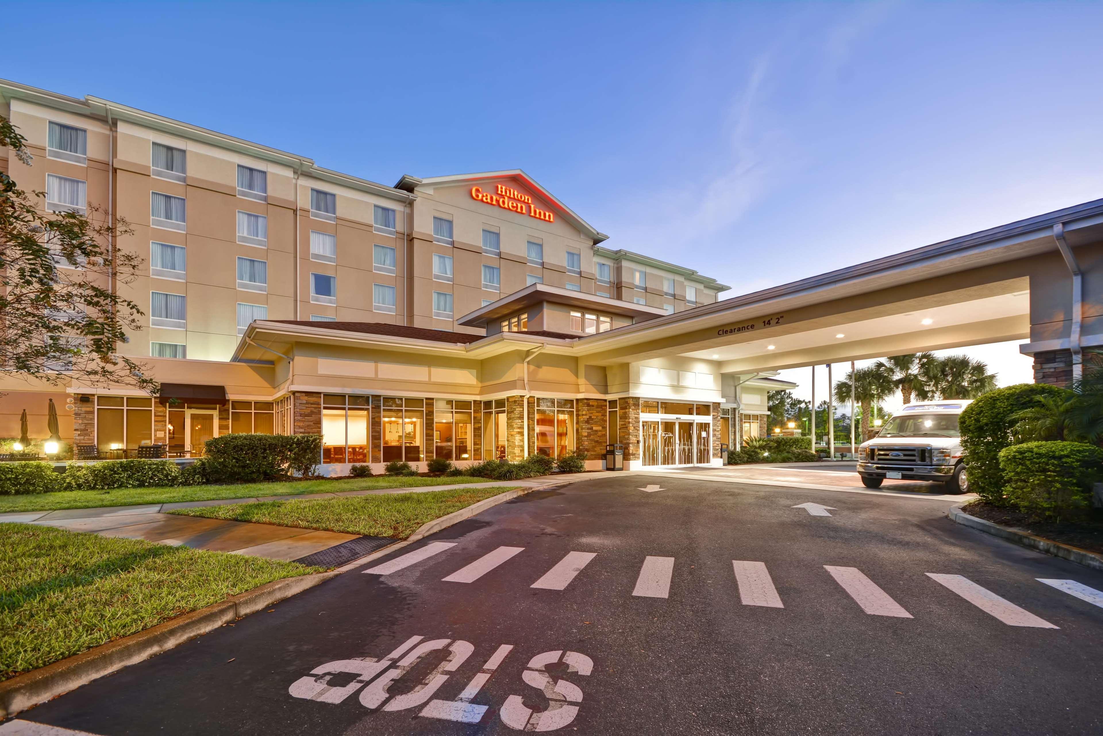 Hilton Garden Inn Tampa Riverview Брандън Екстериор снимка