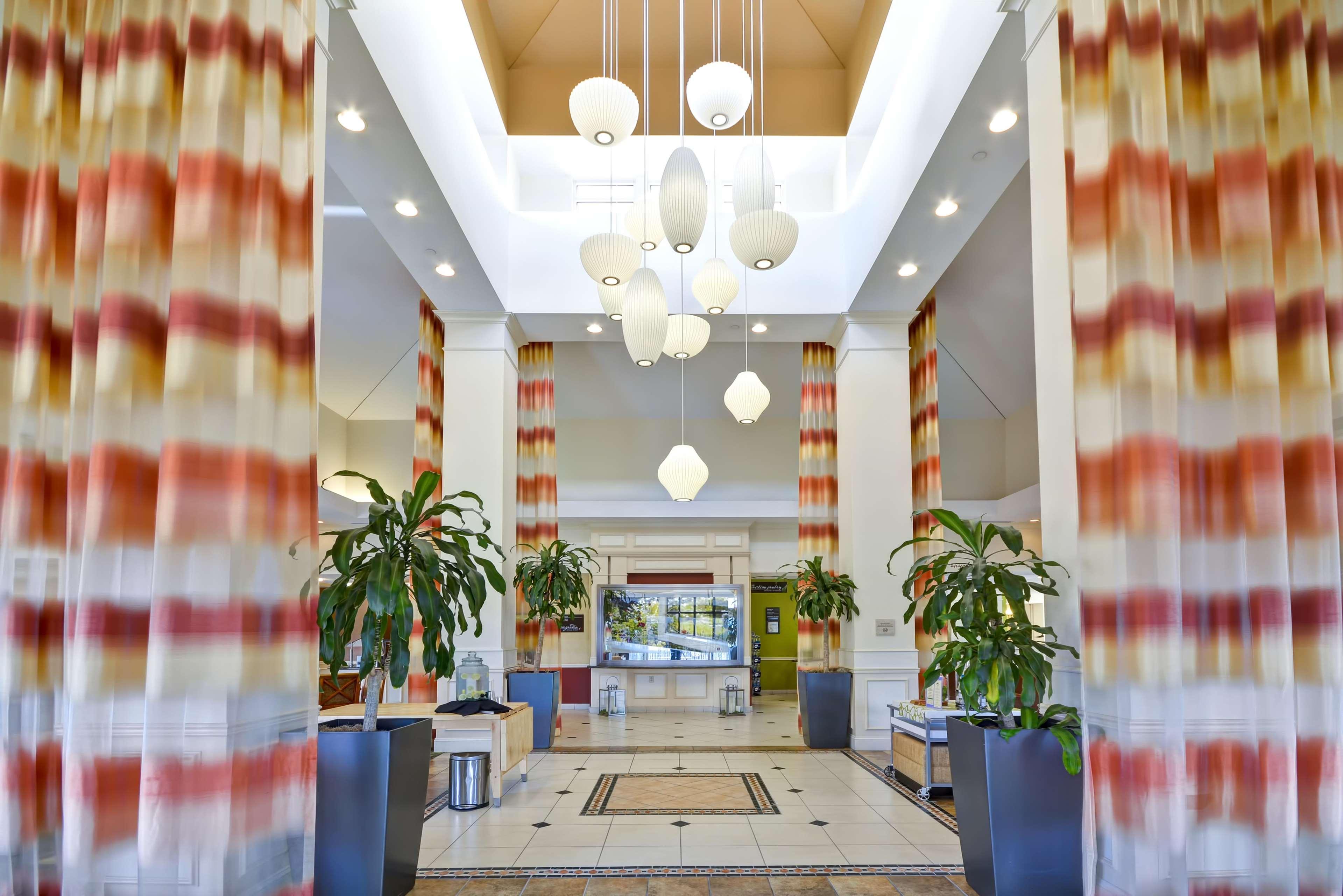 Hilton Garden Inn Tampa Riverview Брандън Екстериор снимка
