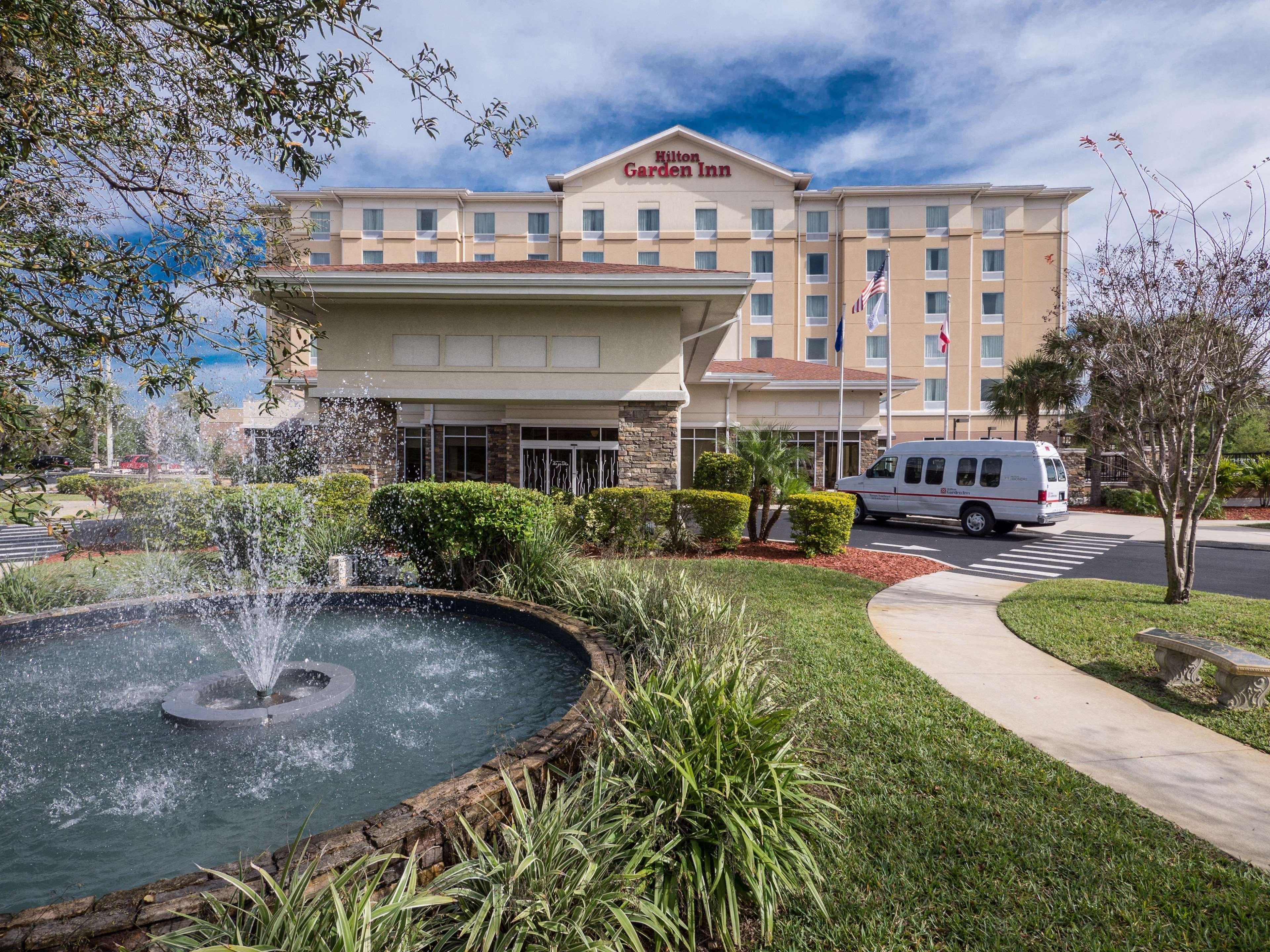 Hilton Garden Inn Tampa Riverview Брандън Екстериор снимка
